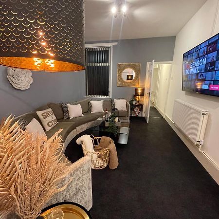 Urban 3 Bedroom Home In Kings Heath-Great Location Birmingham Exterior foto