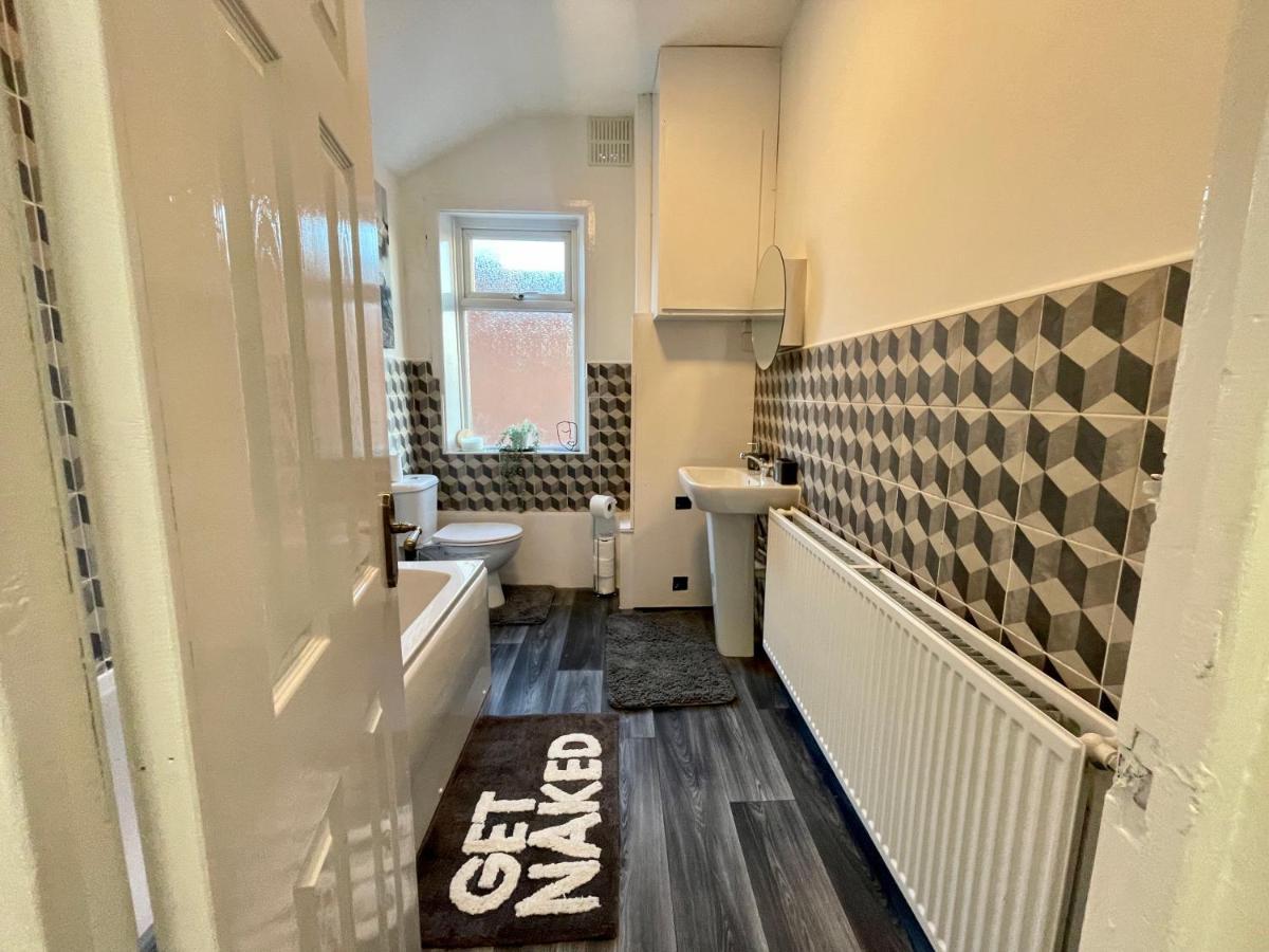 Urban 3 Bedroom Home In Kings Heath-Great Location Birmingham Exterior foto